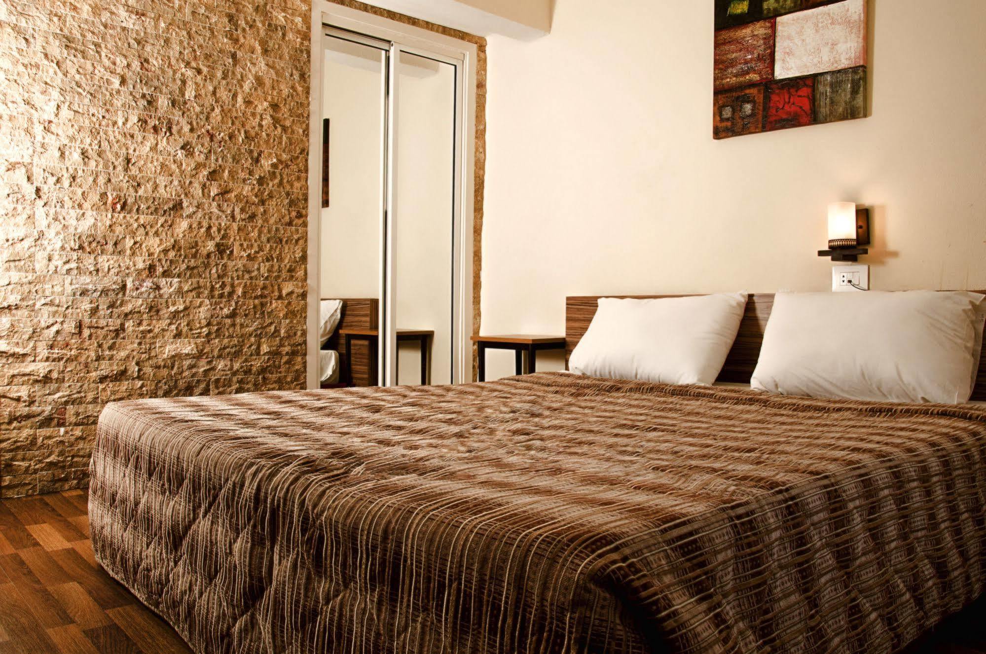 Marble Tower Hotel Beirut